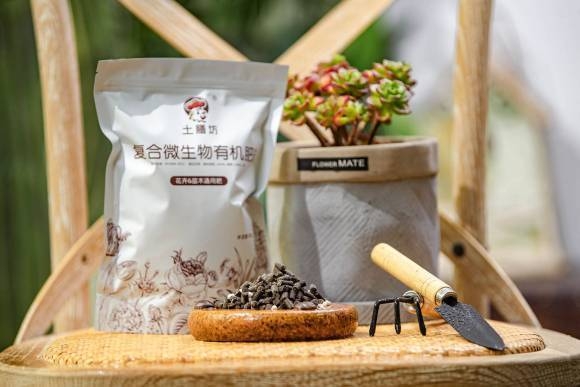 微生物有機肥可以直接施撒嗎，微生物有機肥的使用方法